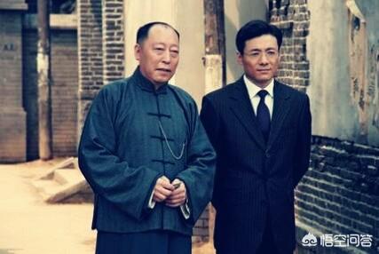 《北平无战事》中，崔中石为什么不发展方孟韦为特别党员？