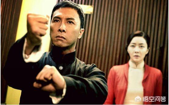 涩谷天马:张嘉译和小宋佳主演的电视剧悬崖中石井四郎的扮演者是谁？