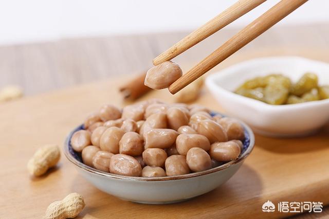 怎样挑选花生仁:花生的脂肪含量高吗？选购的时候有哪些需要注意的？