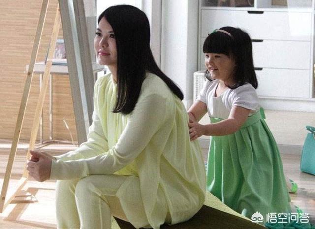 金喜善的老公:汤唯首次晒出老公孩子照片，明星晒孩子正面照有什么危险吗