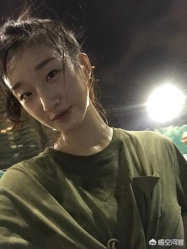 中医怎样辩证更年期鼻腔干燥:更年期能引起嗓子干燥症吗 鼻腔干燥与五脏有什么关系吗？