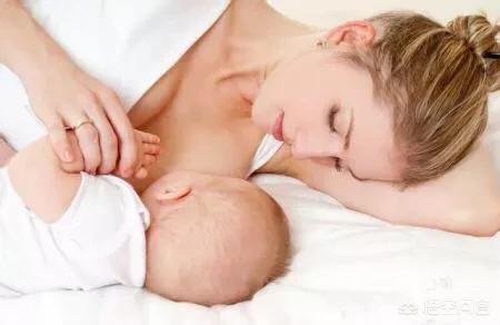 产后哺乳乳腺炎的症状:哺乳期间乳腺炎的症状及处理方法 哺乳期谨防急性乳腺炎，产妇如何预防？