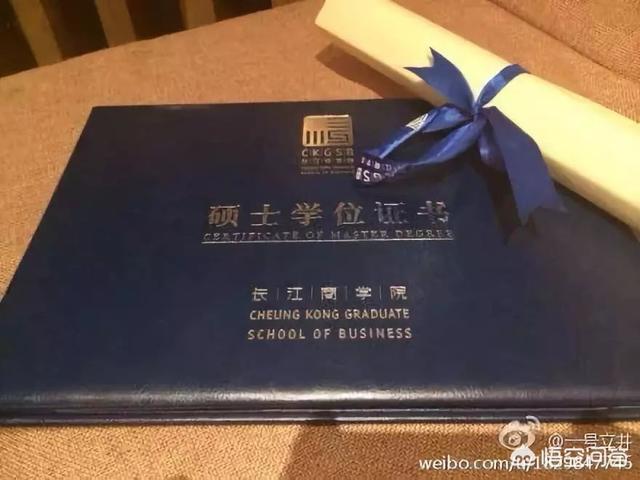 李亚鹏女儿照片:李亚鹏最近忙什么了？近况如何？