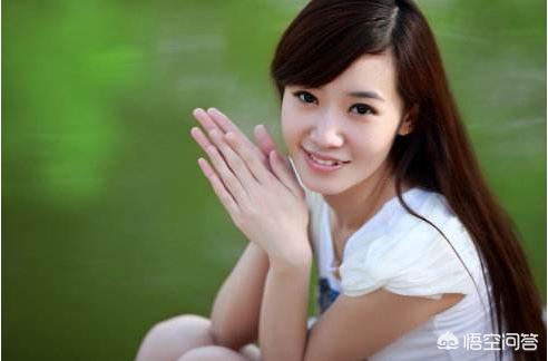 用手机怎么拍云走动的视频(怎么拍出天上云在动的视频)
