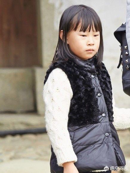 金喜善的老公:汤唯首次晒出老公孩子照片，明星晒孩子正面照有什么危险吗