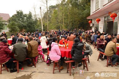 相亲微信互相交换照片:相亲男聊天直白一般是什么心理？