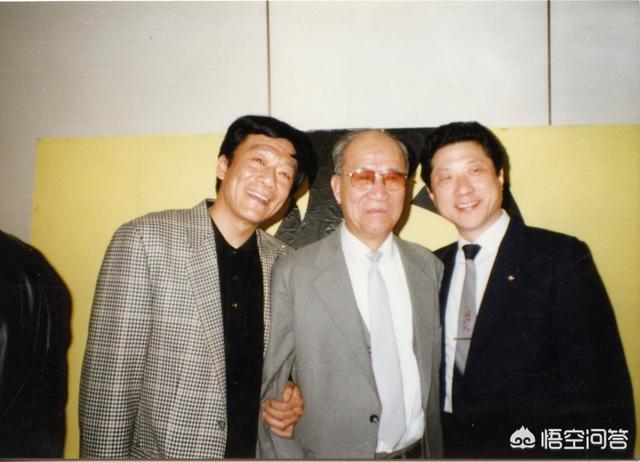 凭心而论,侯耀华和侯震谁的相声说得好些?