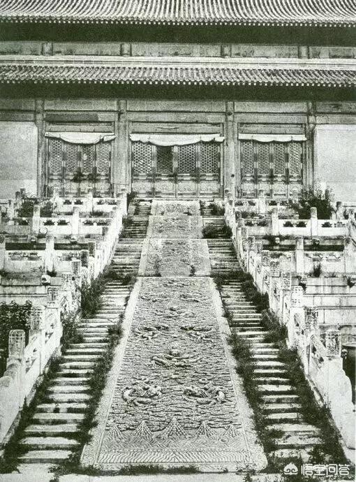 北京故宫的历史简介:故宫真的是古代的完整故宫吗？没有过现代的改装？