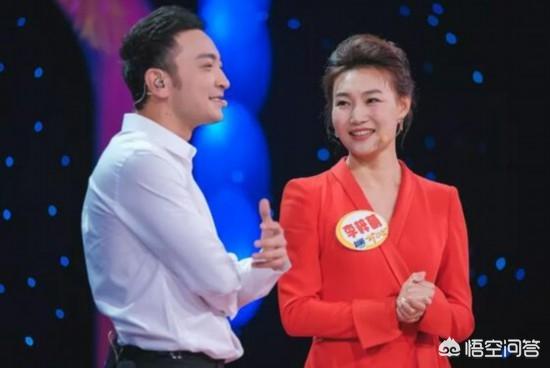 主持人文静:为什么一些主持人，在主持节目的时候会戴假发？