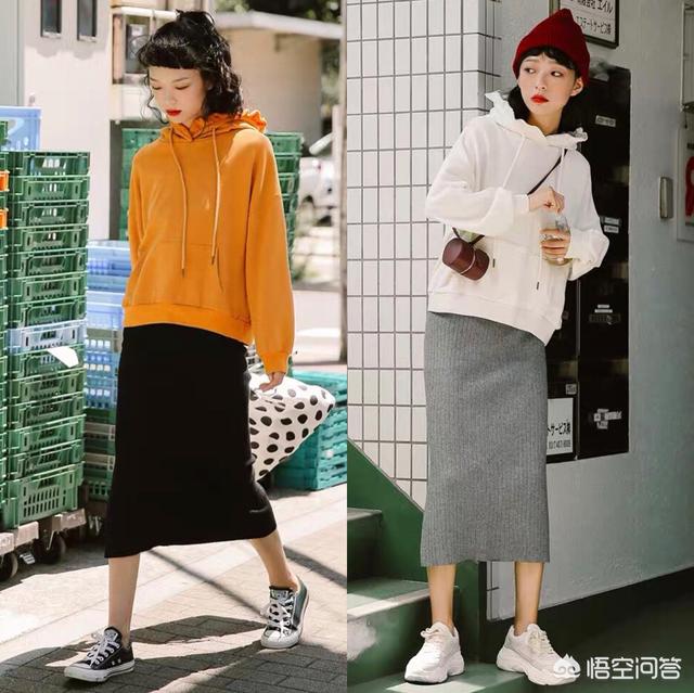 半身裙怎么搭配(半身裙怎么搭配上衣图片)