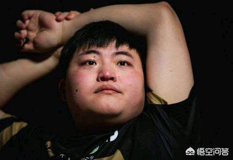 为什么感觉RNG输了就说买了外围故意的而以前edg输了就被喷出翔？