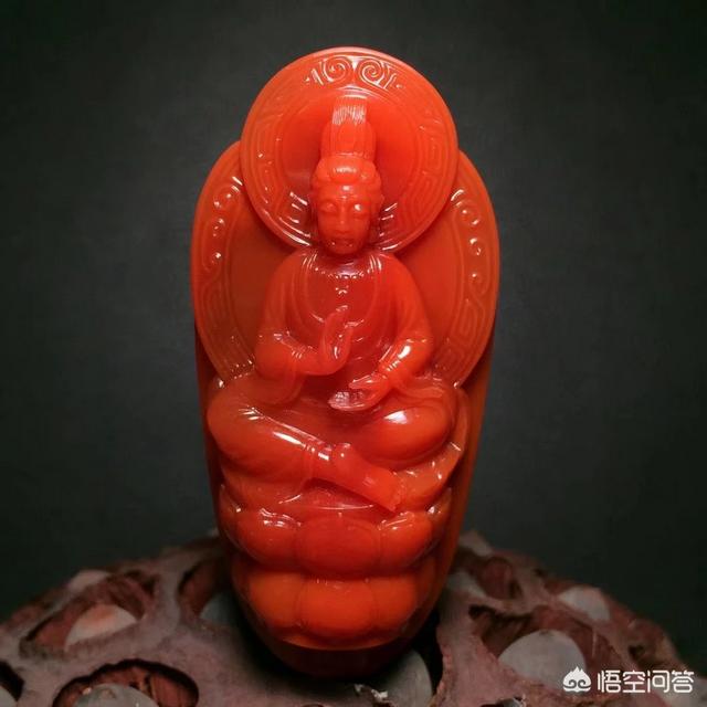 男子当街生火烤狗:去凉山旅游，有什么好玩的地方值得推荐吗？ 男子在街边烤活狗