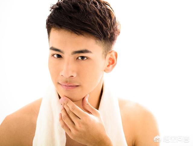 花轮头:2018年男士发型和脸型的搭配