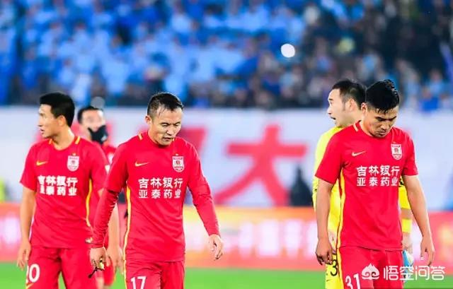 杜震宇老婆:长春亚泰降级，亚泰名宿杜震宇发朋友圈怒斥，你怎么看？