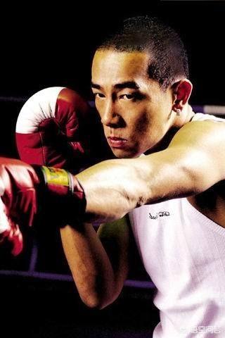 郑伊健图片:王重阳是全真教创始人，为什么周伯通是他师弟，而不是徒弟？