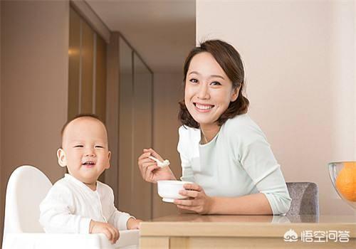 辅食营养小贴士，防止宝宝变小胖墩，如何科学添加辅食