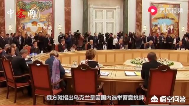 如何看普京不惧西方威胁,霸气部署军队随时可作战,波罗申科认怂欲与普京通话被拒绝？