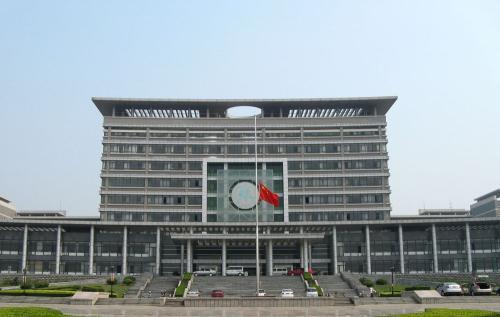 潍坊医学院和山东第一医科大学哪个好？