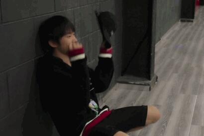 郑伊健与谢霆锋谁更帅，更酷一点