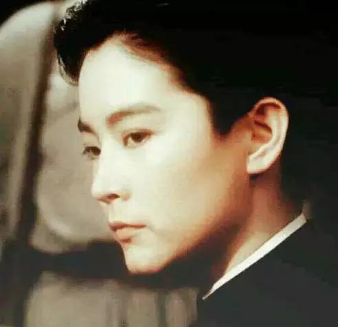 塔林托娅:现在电视剧这么多，你还会看十年前的剧吗？