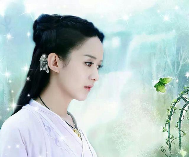 嗯嗯嗯师父快一点小骨:《三生三世》和《花千骨》相比，你更喜欢哪部？