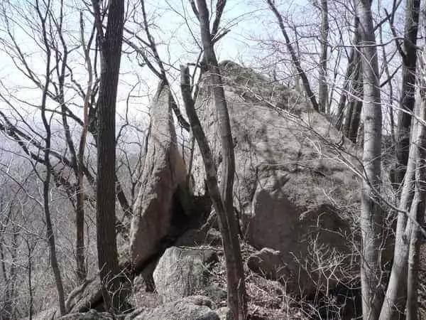 锁龙井铁链不会腐蚀吗，吉林人不得不爬的15座名山，你爬过几座