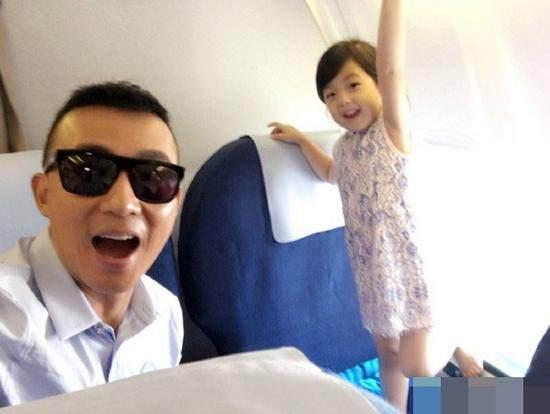 应采儿晒小儿子照:应采儿和李彩桦，你认为谁更漂亮
