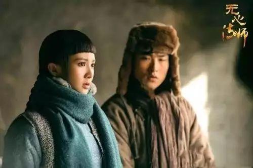 刑李原:无心法师岳绮罗和李月牙哪个长得好看？