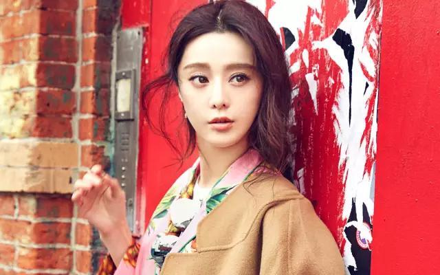 李晨李小璐:李小璐当初为什么会跟李晨分开？