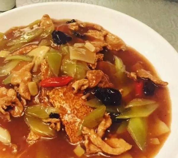 四川的美食,请问四川的小吃有多少呢？