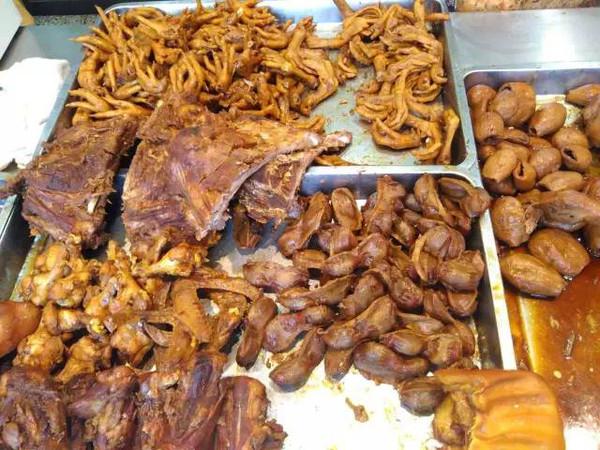 四川的美食,请问四川的小吃有多少呢？