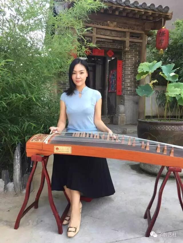 相思鸟古筝品牌:相思鸟古筝 目前差不多的古筝需要多少钱？
