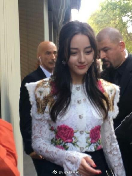 迪丽热巴和古力娜扎:迪丽热巴和古力娜扎谁更漂亮如果可以娶一个回家你会挑哪个