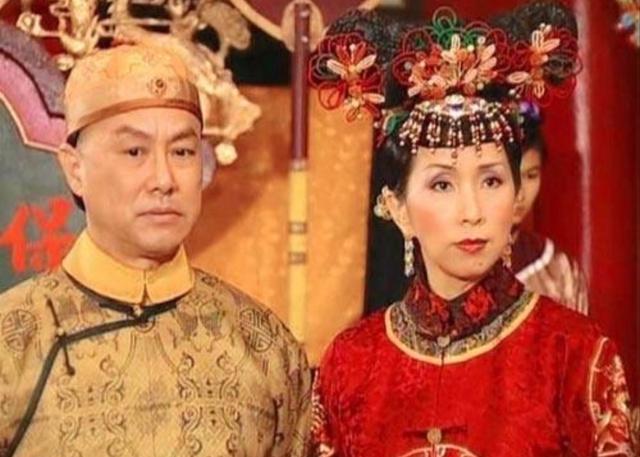 乾隆皇帝有6个儿子,皇位问题上为何只能传给嘉庆呢？
