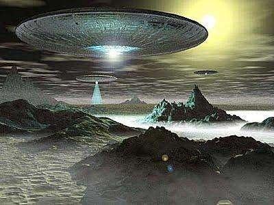 飞机上无意中拍到仙女，地球上发现有真的UFO过吗