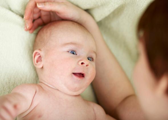 宝宝体重跟哪些因素相关，宝宝体重偏轻有哪些原因？