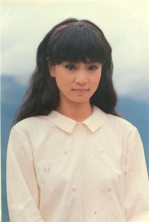 陈数为什么不能生育:为什么有些女明星不生孩子，是为了演艺事业还是真的想做丁克？