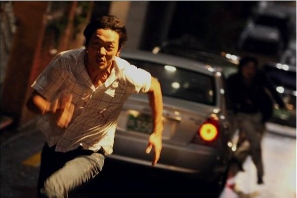 追击者剧情介绍:如何评价罗泓轸执导的电影《追击者》？