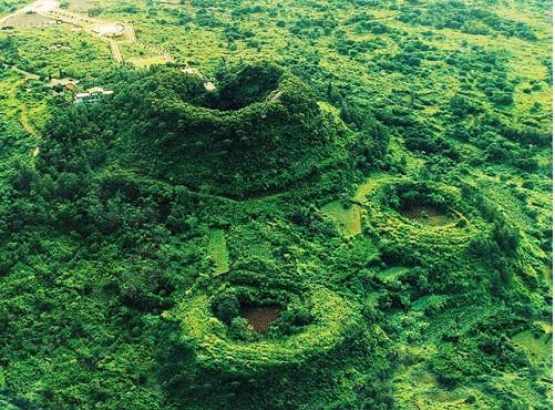 头条问答 - 海口马鞍岭火山周围的自然景观怎么样呢?(2个回答)