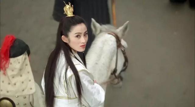 塔林托娅:现在电视剧这么多，你还会看十年前的剧吗？
