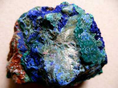 怎样鉴定石头,怎样用简单的方法分辨石头是不是矿石？