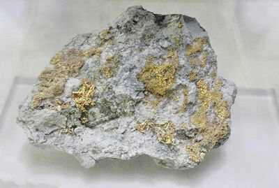 怎样鉴定石头,怎样用简单的方法分辨石头是不是矿石？