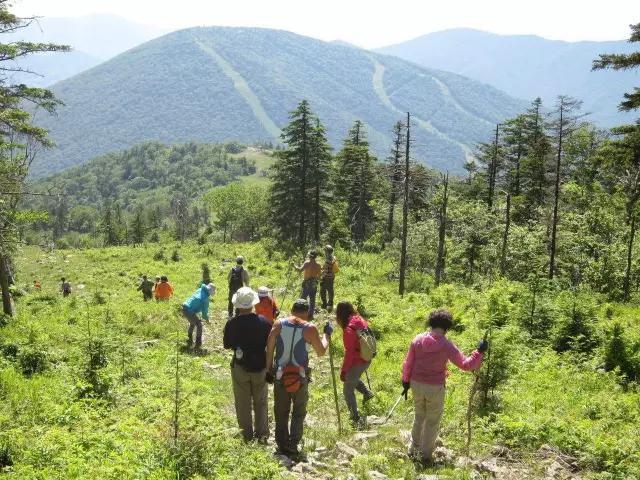 锁龙井铁链不会腐蚀吗，吉林人不得不爬的15座名山，你爬过几座