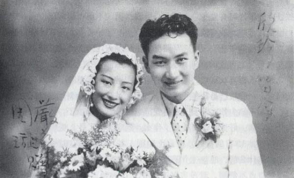 阮玲玉照片:如何评价歌星周璇女士的一生？