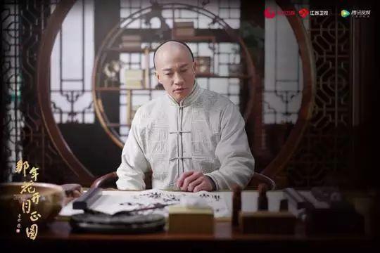 何润东夫妻撒狗粮是怎么回事:网友们为什么开始赞美何润东？