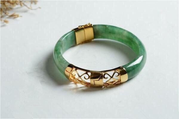 玉手镯断了怎么修复,玉手镯断裂如何修复，漂亮的图案大集合？