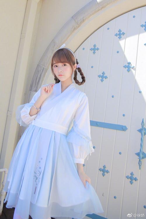 徐娇汉服:徐娇穿汉服惊艳、民族风原来这么美，哪些汉服元素适合日常搭配？