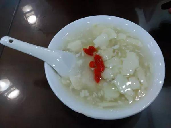 四川的美食,请问四川的小吃有多少呢？