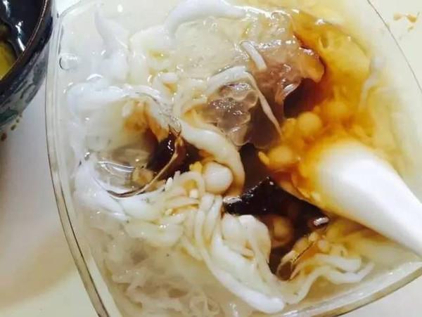 四川的美食,请问四川的小吃有多少呢？