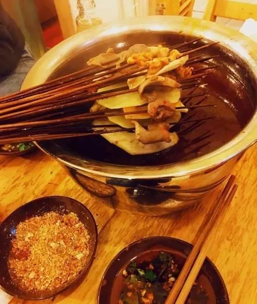四川的美食,请问四川的小吃有多少呢？